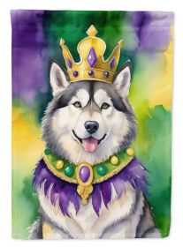 Alaskan Malamute King of Mardi Gras Garden Flag Mailbox Flag Decorative Yard Flag Banner Outside Patio Artwork Yard Flower Beds, Garden Size