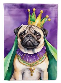 Pug King of Mardi Gras House Flag Large Porch Sleeve Pole Decorative Outside Yard Banner Artwork Wall Hanging, Polyester, House Size, Multicolor (Default: Default)